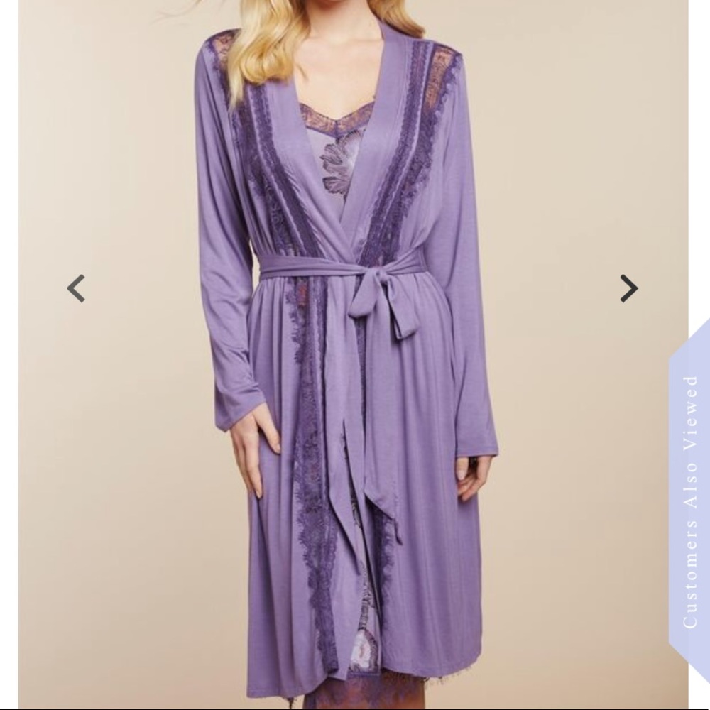 Jessica Simpson Lace Trim Maternity Robe L/XL